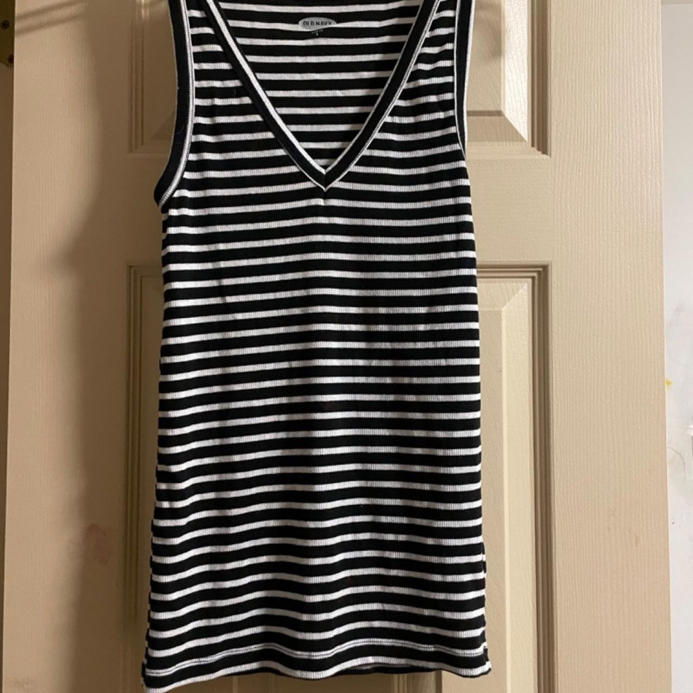 Old Navy Black and White Striped V-Neck Tank Top